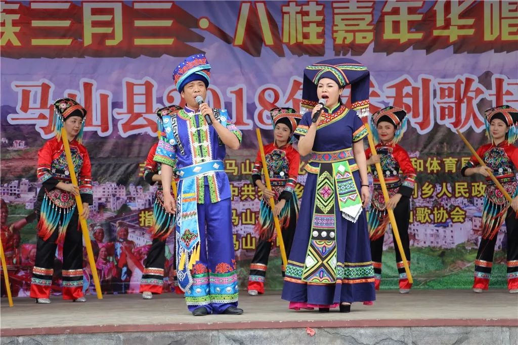 陈俊演唱最新纳雄马摆山歌，一曲春风唤醒全城人心