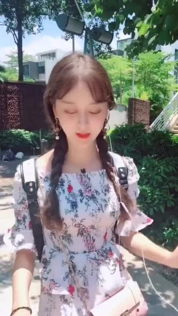 最新小姐姐带你探寻自然美景，寻觅内心平和之乐
